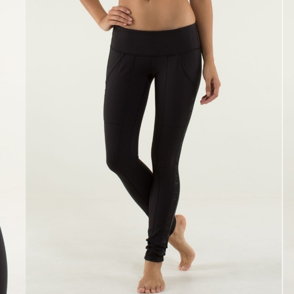 Lululemon Practice Daily Pant. Tights. Satin Ruched Details Side. Black. 10. 28" - Picture 2 of 15